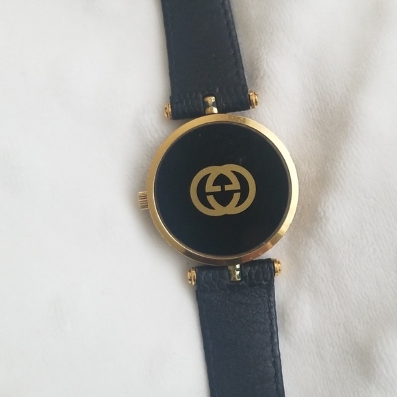 Gucci Accessories - Authentic vintage Gucci leather watch